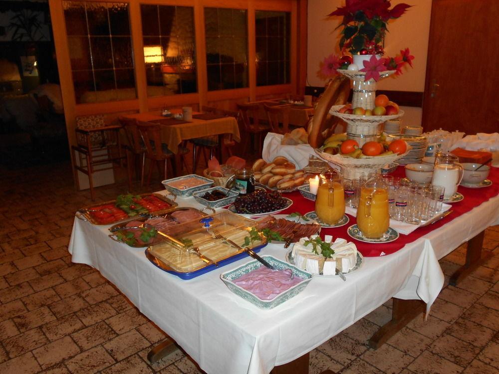 Hotel-Pension Zum Bierhaus Roetenbach  Екстер'єр фото