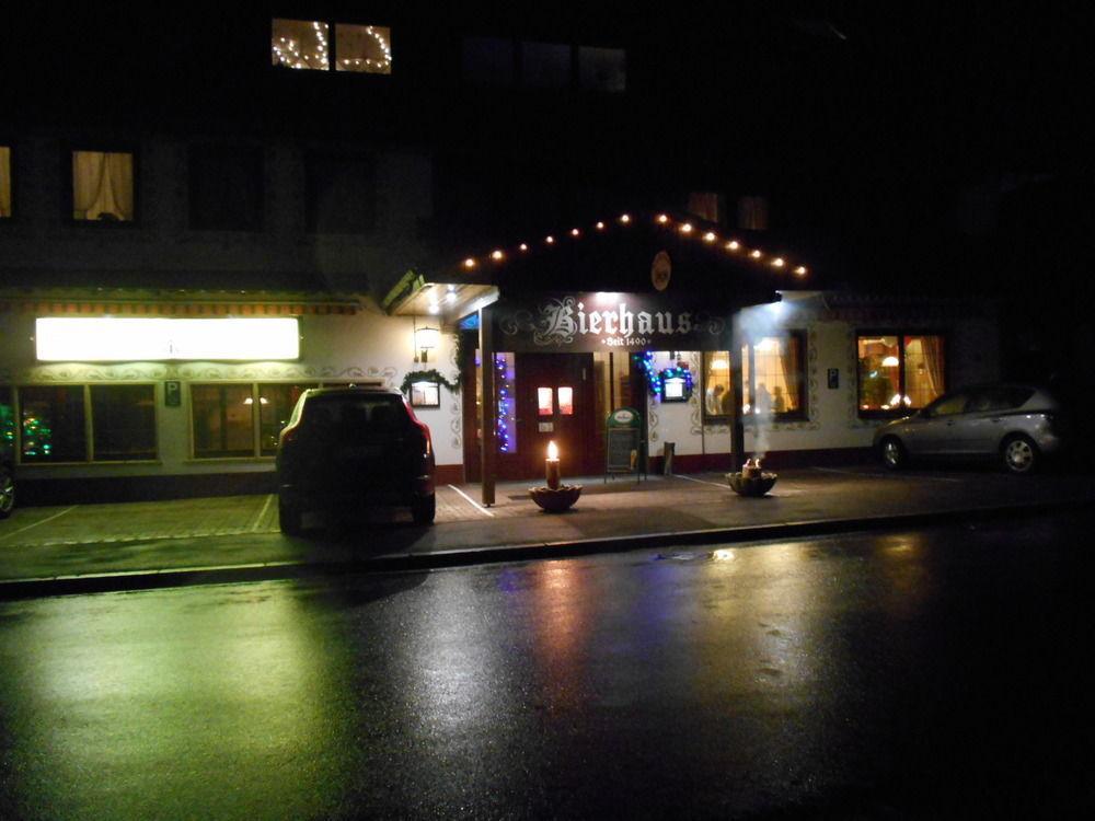 Hotel-Pension Zum Bierhaus Roetenbach  Екстер'єр фото